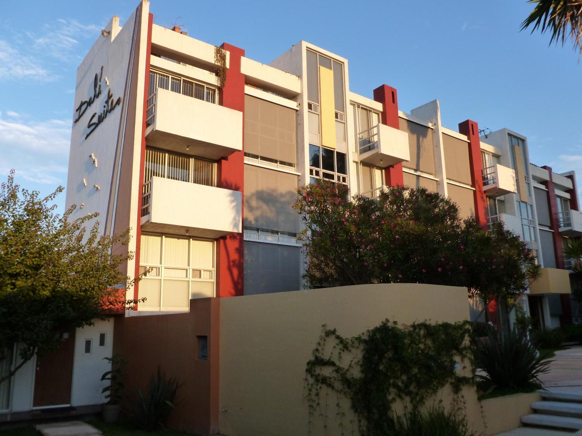 Dali Suites Hotel Tijuana Exterior foto